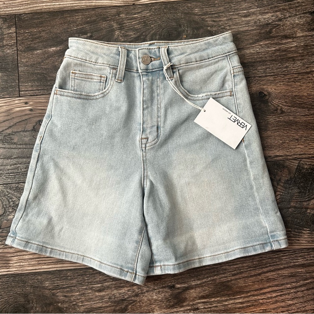 Vervet Women's XS Light Blue Denim Shorts With Stretch Longer Length